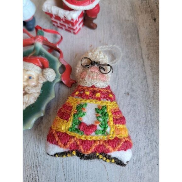 Santa Claus I heart snow mistletoe Mrs Claus teddy bear ornament Xmas set - Picture 5 of 9